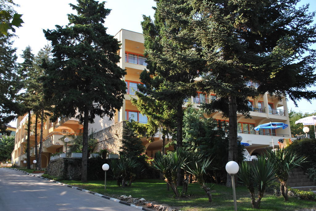 Hotel Exotica Goldstrand Exterior foto